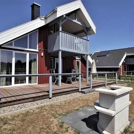 Mirow, Vakantiehuis *